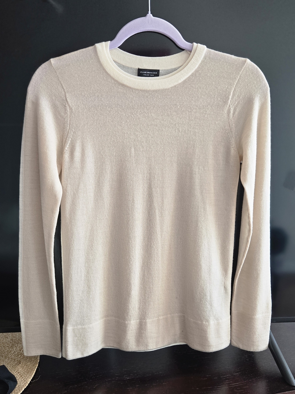 Club Monaco Italian Yarn Lightweight Fine Merino Wool Cream Crewneck Sweater XS